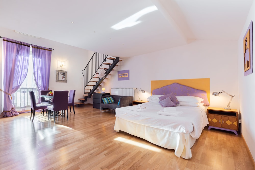 Flospirit - Apartments Largo Annigoni 10/50