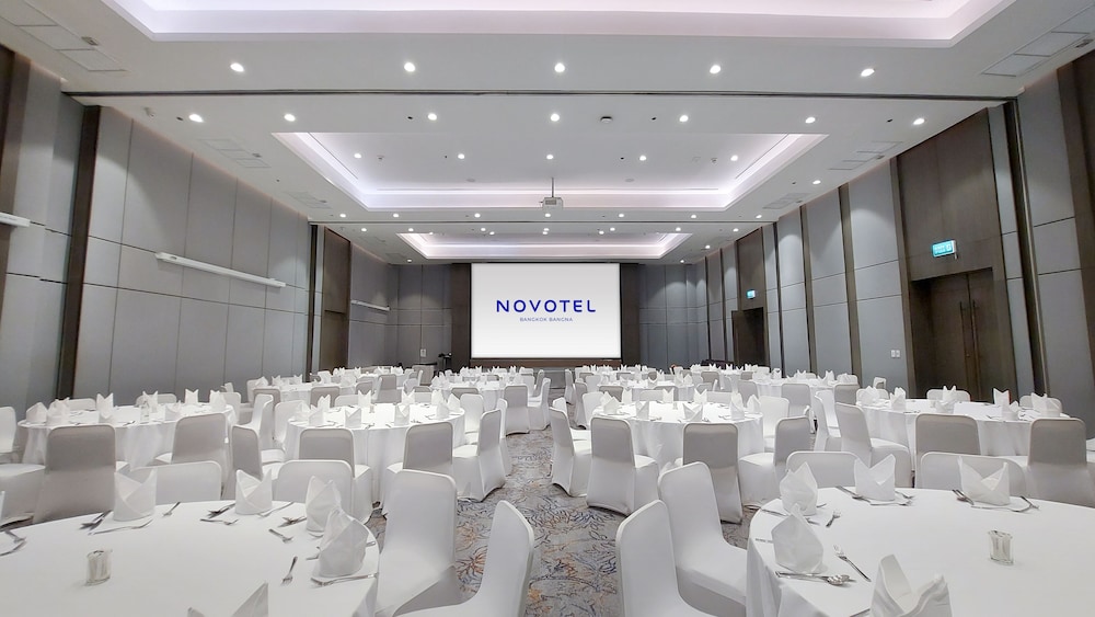 Novotel Bangkok Bangna 61/74