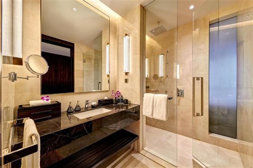 Oasis, Courtyard, Double or Twin Bed
