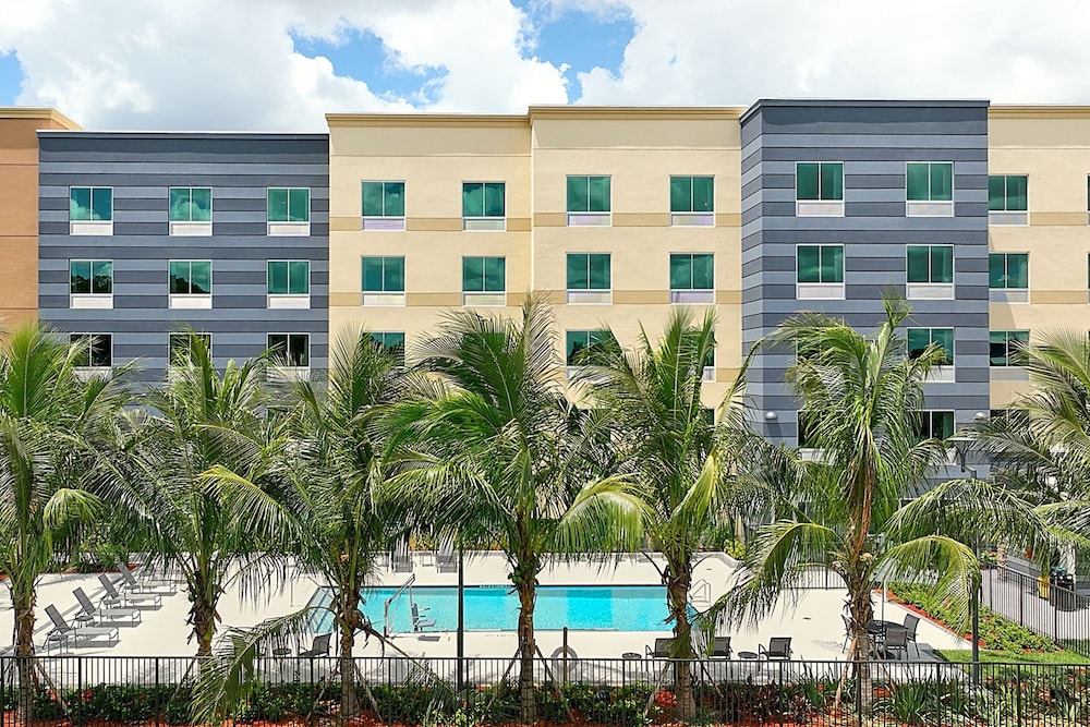Fairfield Inn & Suites Fort Lauderdale Northwest in TAMARAC - FL