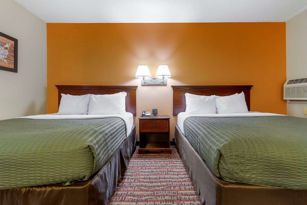 Econo Lodge Lakeview 18/44