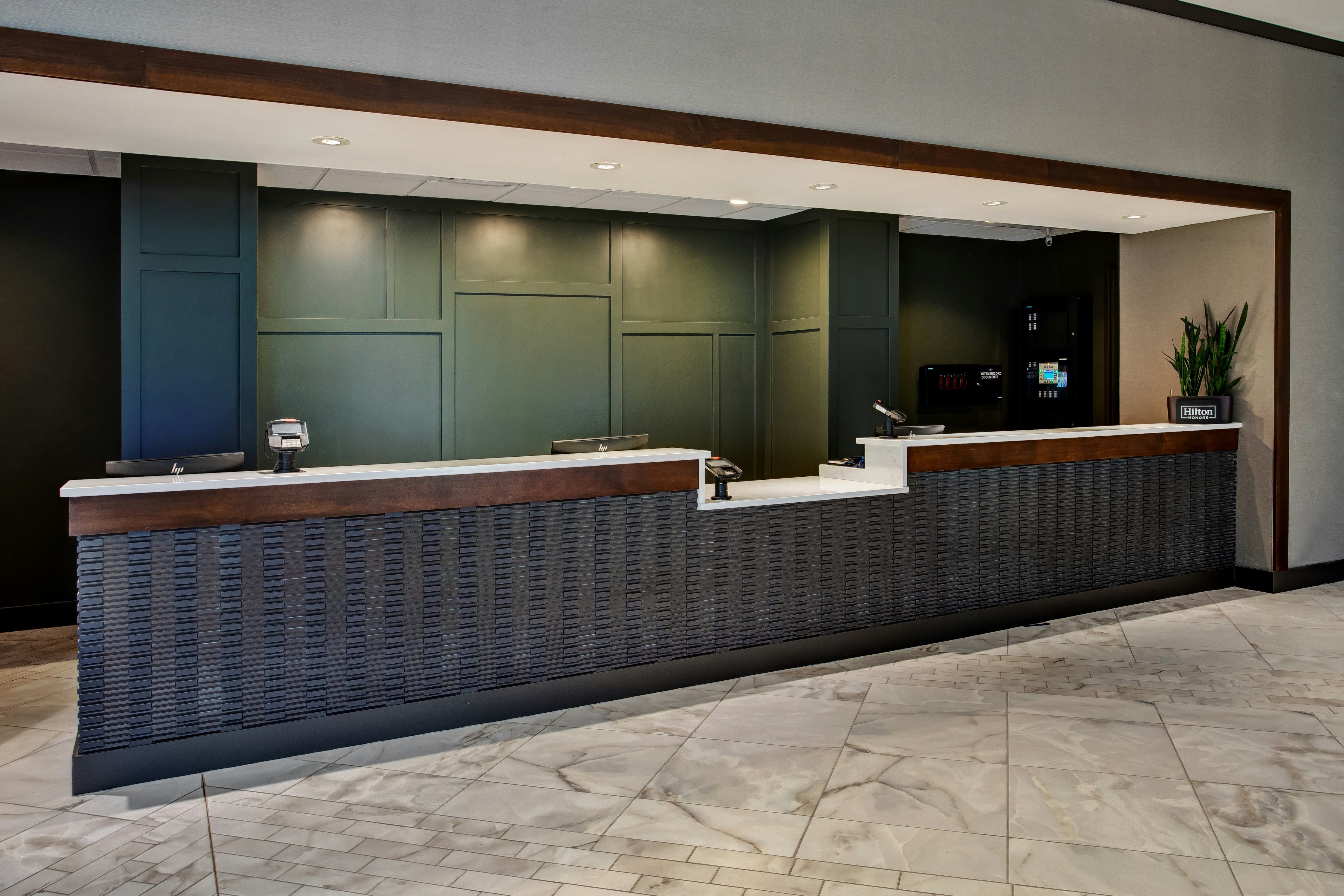 DoubleTree by Hilton Lansing, MI 4/32