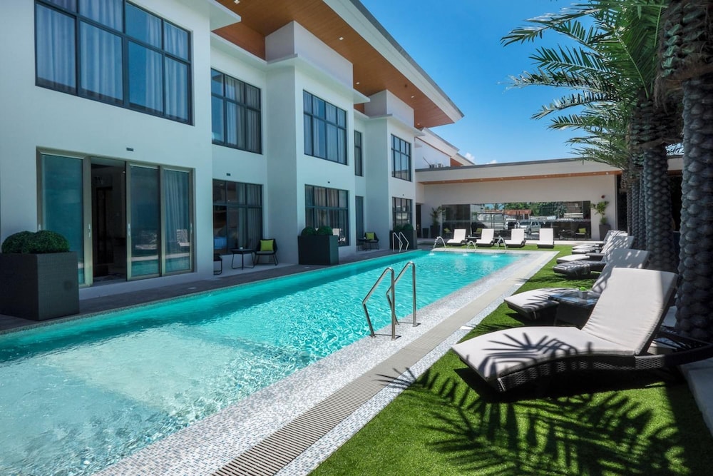 Watergate Hotel Butuan City 39/47