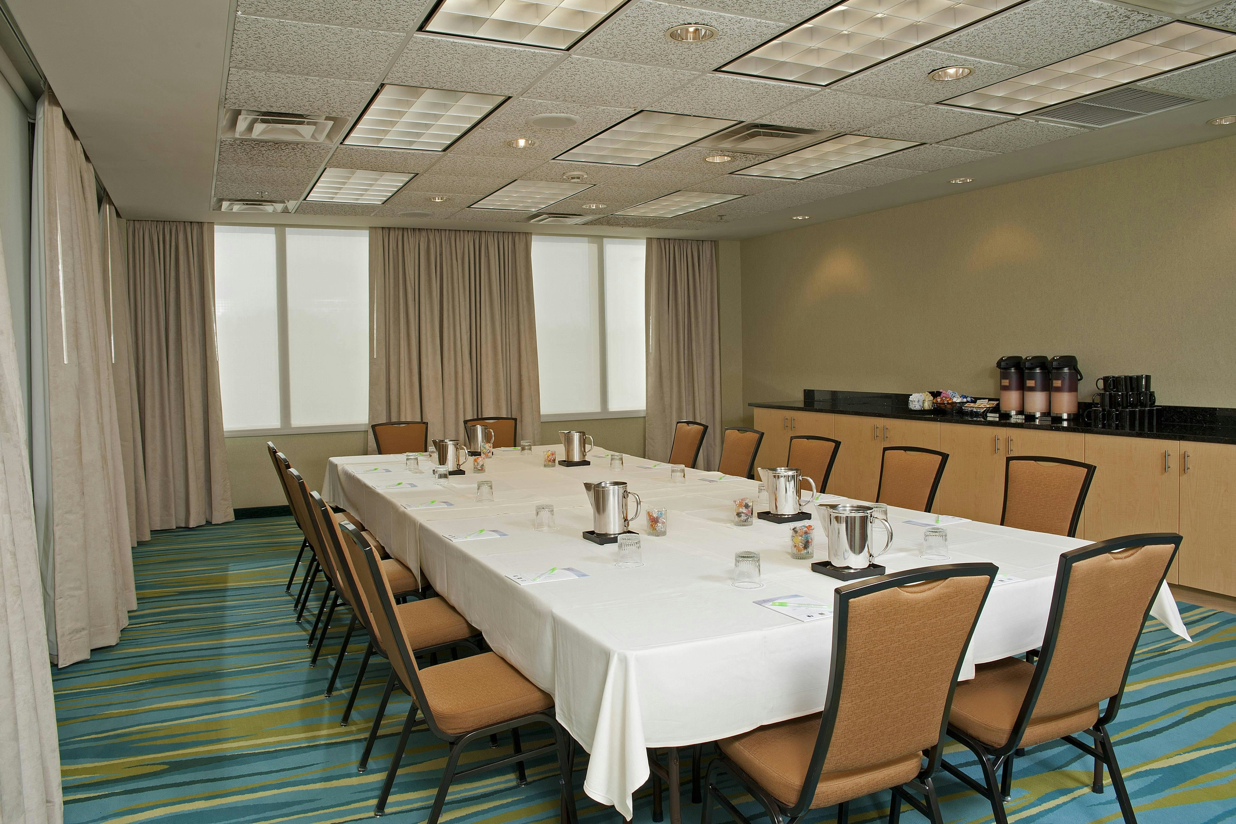 Springhill Suites Chicago Ohare By Marriott 30/33