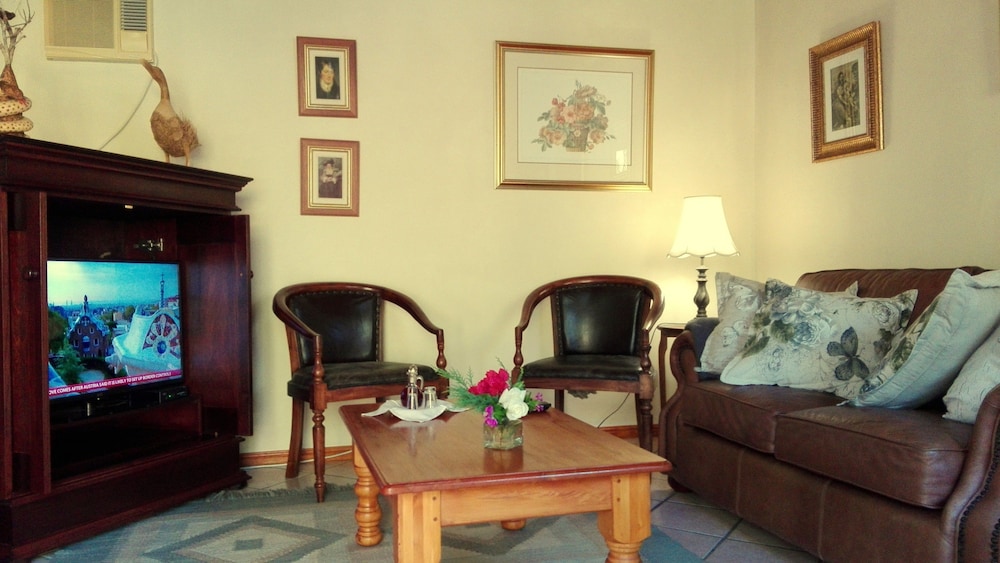 Saxe-Coburg Lodge 15/35