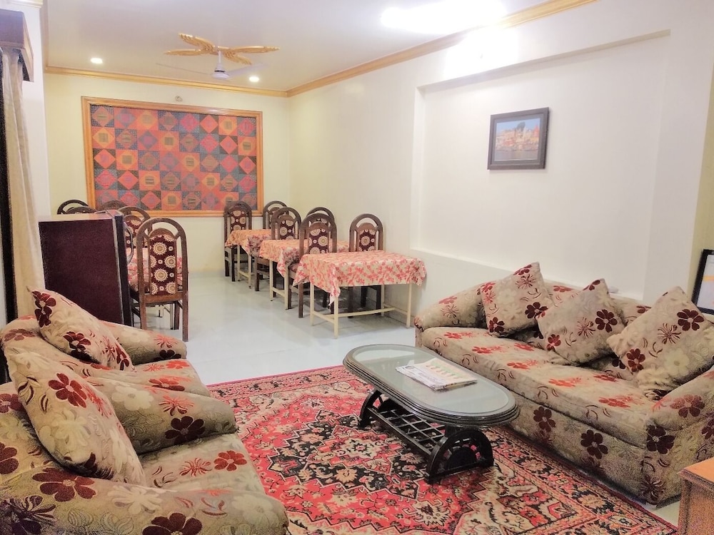 Kedareswar Bed and Breakfast 27/36