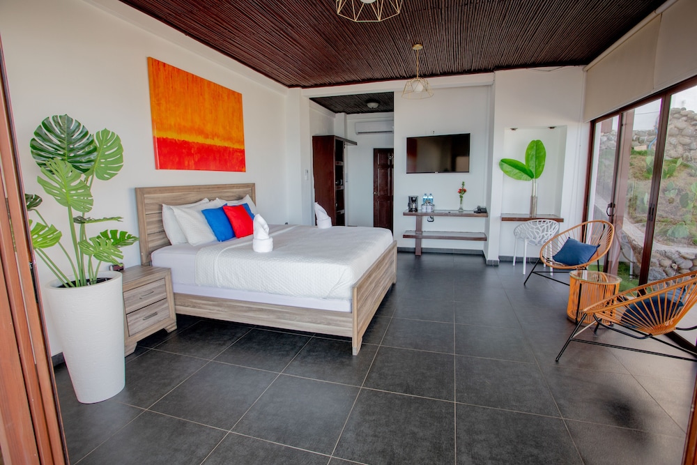 Hotel Los Farallones 11/70
