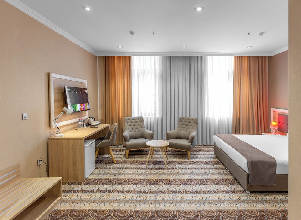 Metro City Hotel 21/44