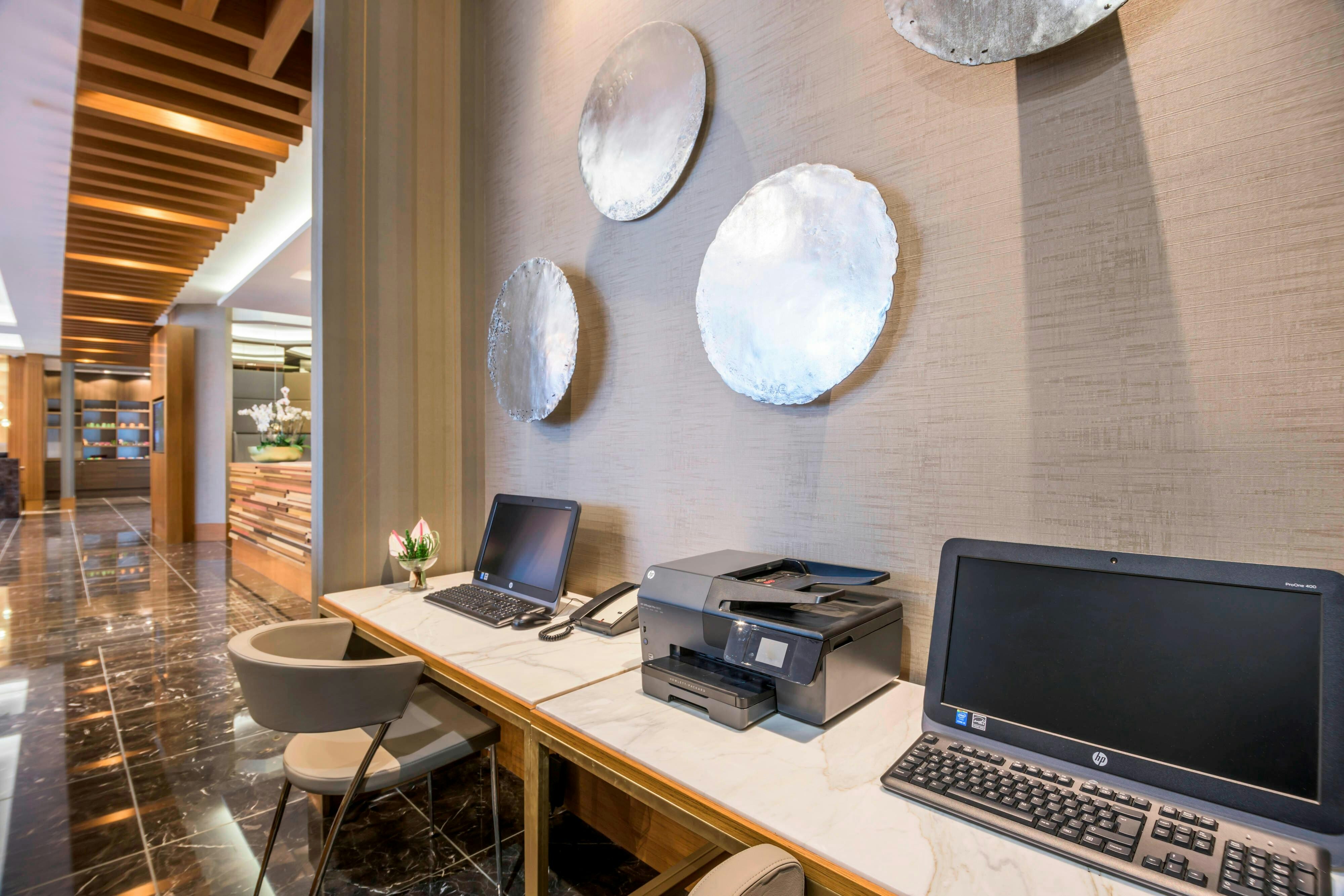 Courtyard By Marriott Bogota Airport 59/65