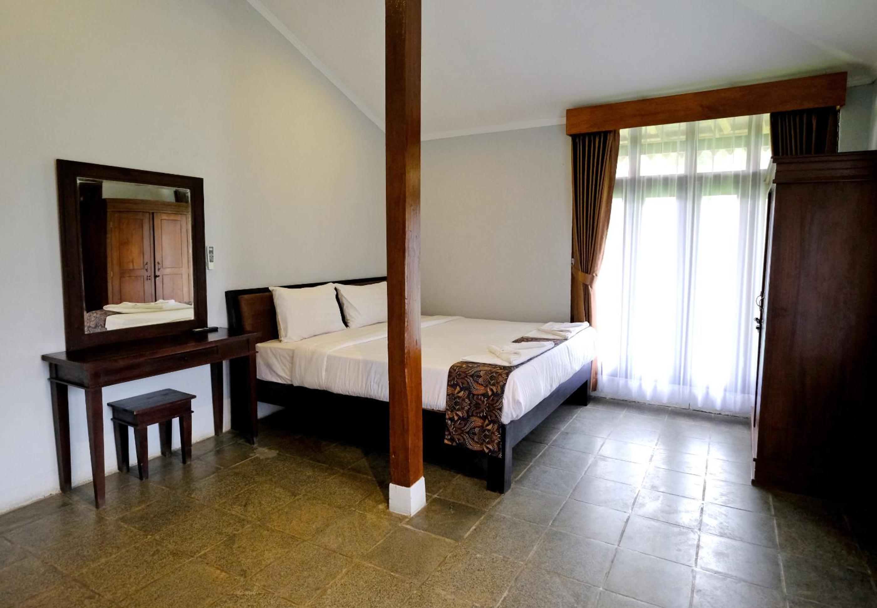 غرفة ديلوكس بسريرين منفصلين، The Nalaya Hotel & Resto 7/10