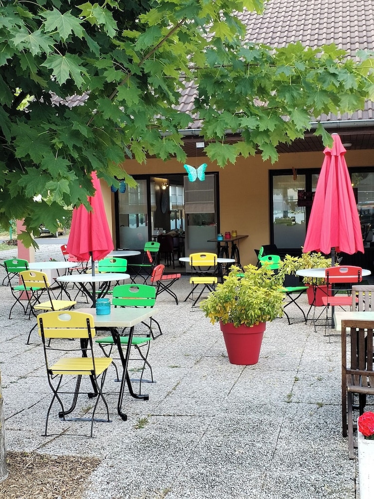 Campanile Maubeuge 31/50