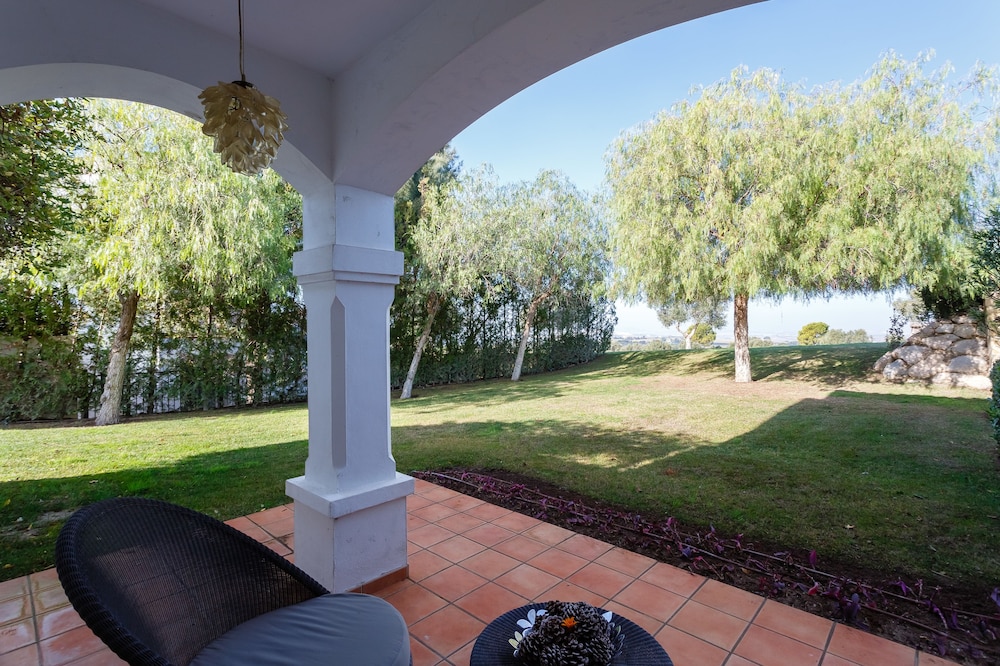 HOTEL ARCOS GARDENS GOLF CLUB & COUNTRY ESTATE 47/50
