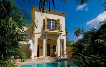The Villas at Gran Hotel Bahia del Duque 3/50