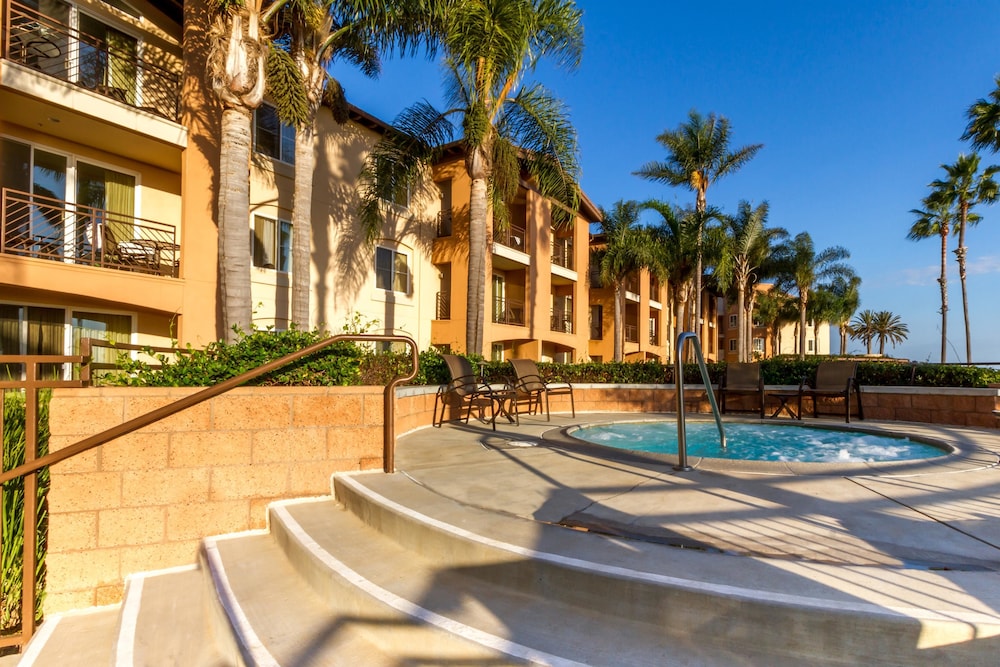 Grand Pacific Palisades Resort Hotel 8/71