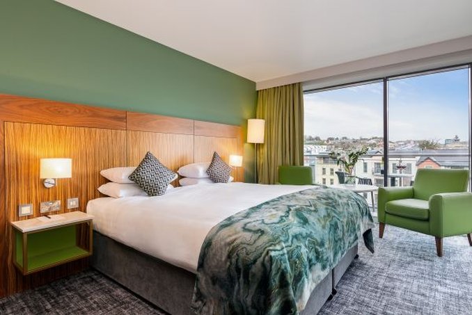 Glasshouse Hotel 13/37