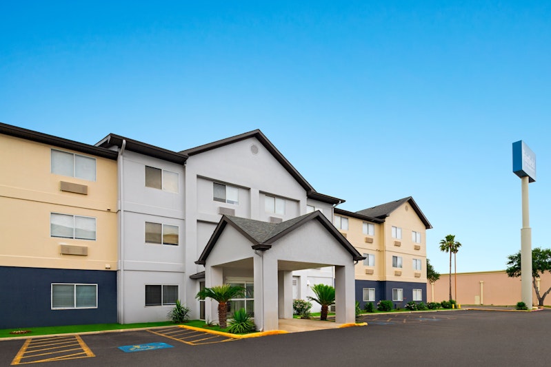 Fairfield Inn And Suites Corpus Christi 2/23