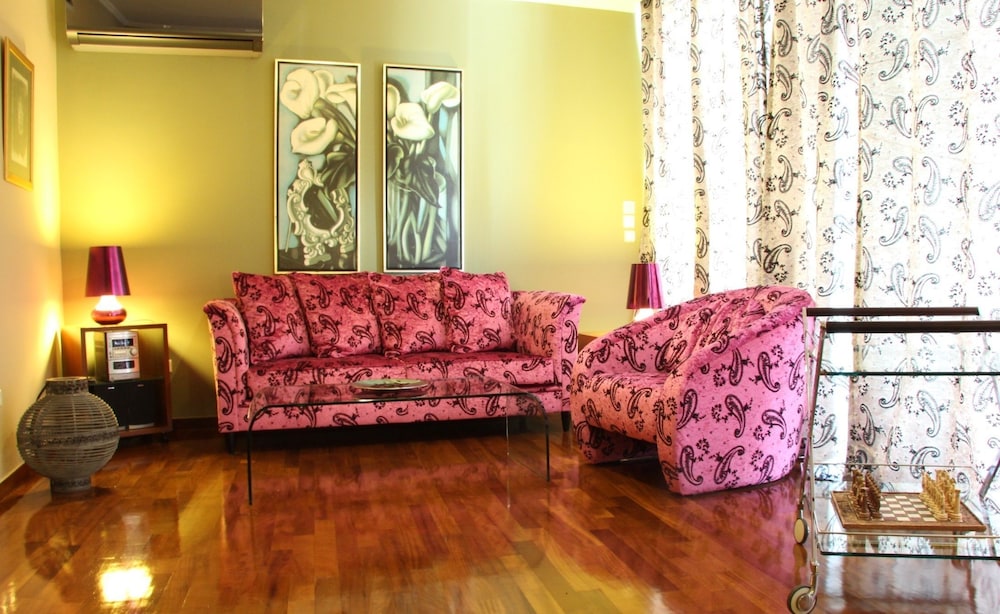 Andromeda Suites and Apartments 30/48