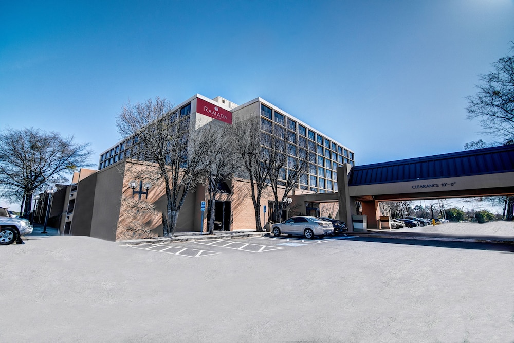 Ramada Plaza by Wyndham Atlanta Airport photo4