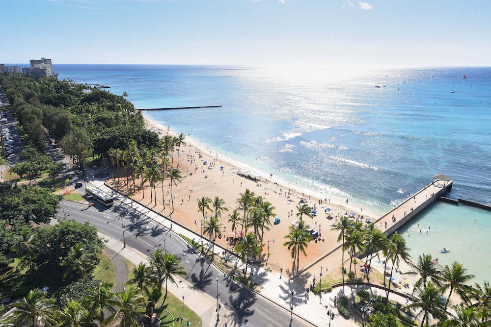 Park Shore Waikiki 44/50