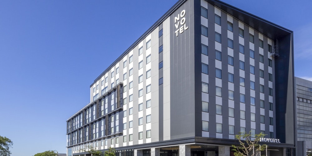 NOVOTEL NARA 6/84