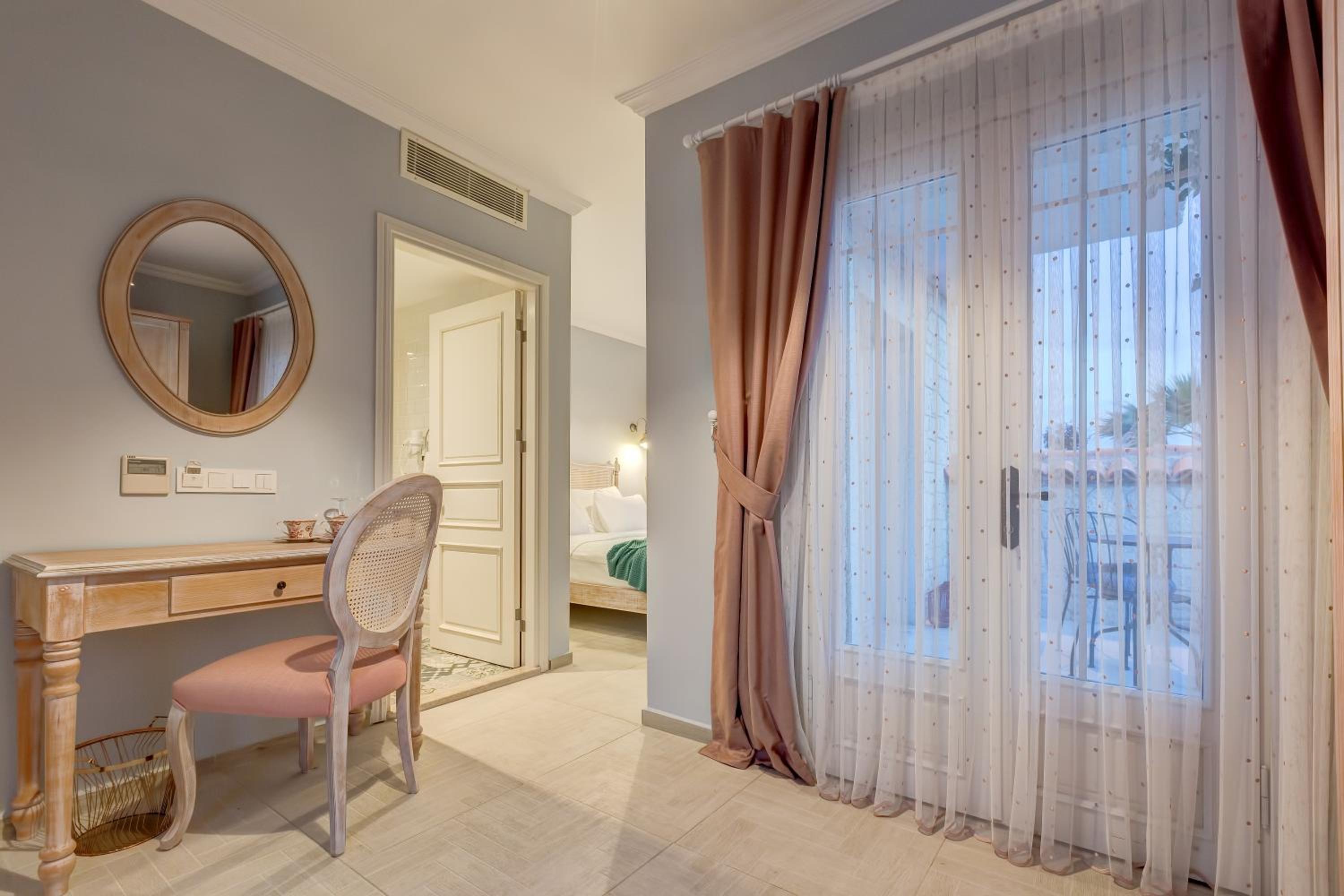 Levin Otel 33/50