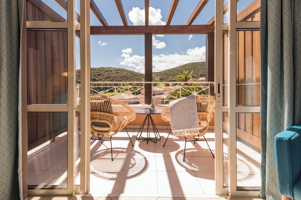 Hotel de L Esterel 37/50