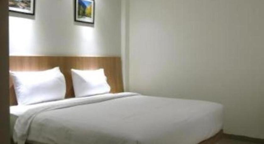 Hart Hotel 26/39