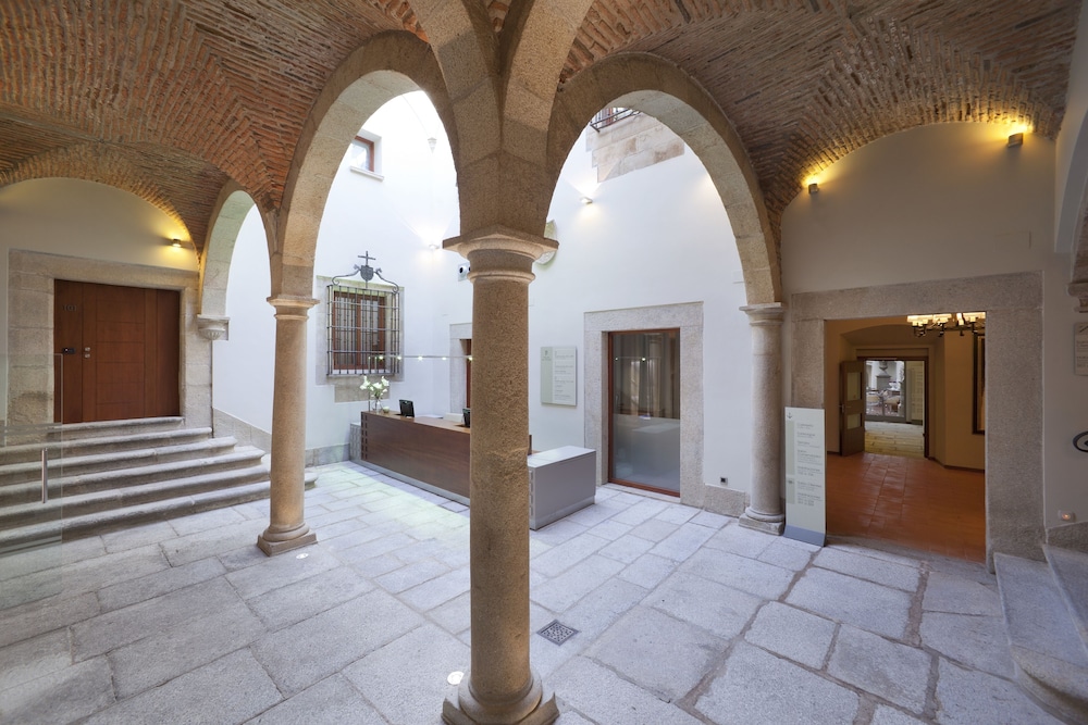 Parador De Caceres 41/63