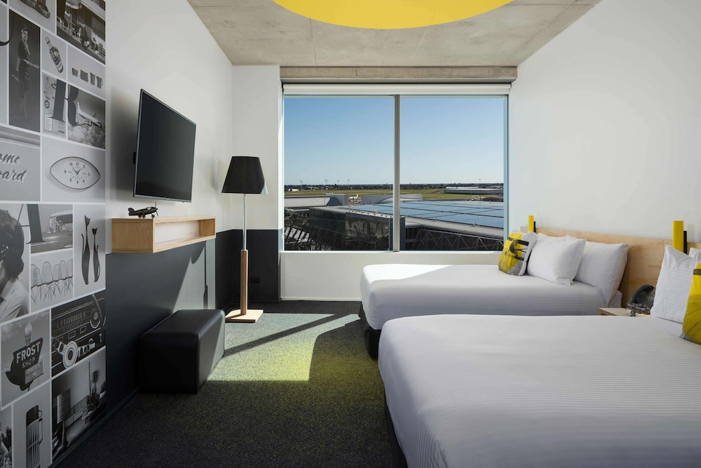 Atura Adelaide Airport Hotel 13/49
