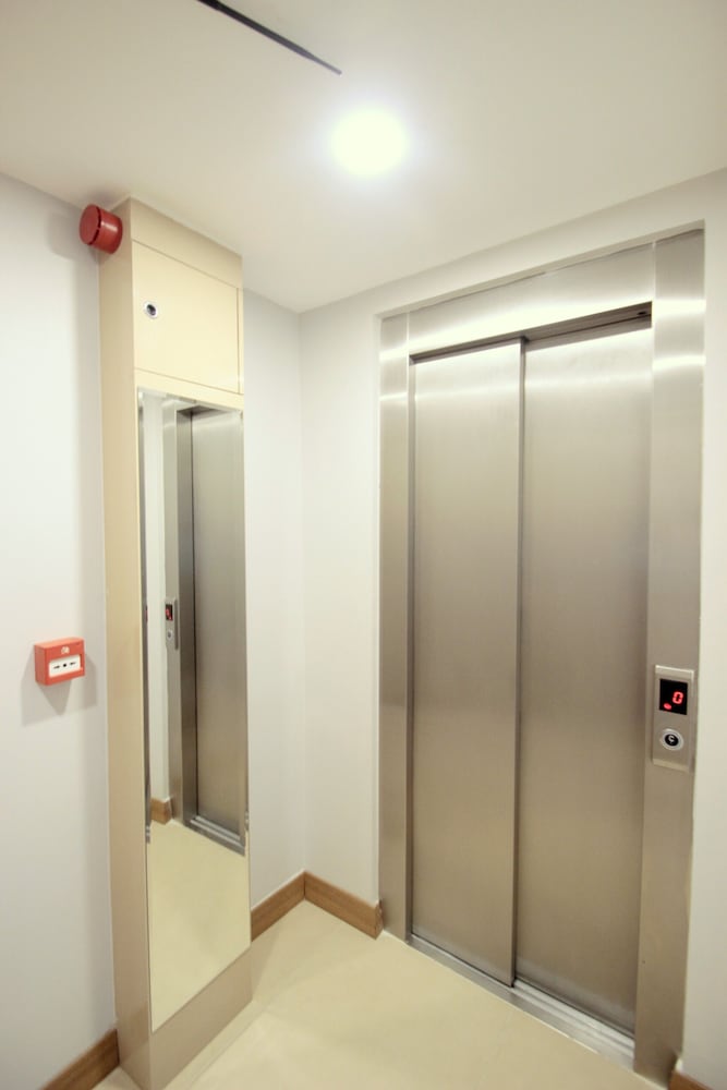 Hira Hotel 36/57