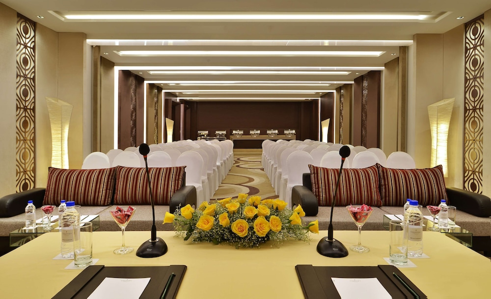 Country Inn Suites By Carlson Bengaluru Hebbal 27/37