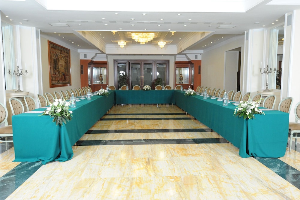 LH Hotel Domus Caesari 26/42