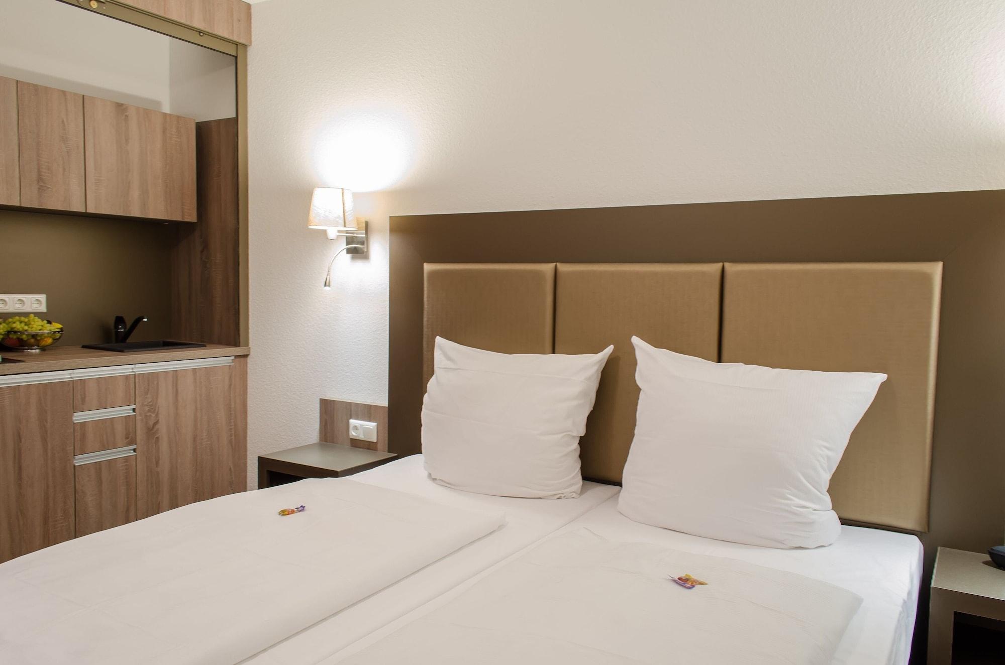 City Hotel Wiesbaden 11/26