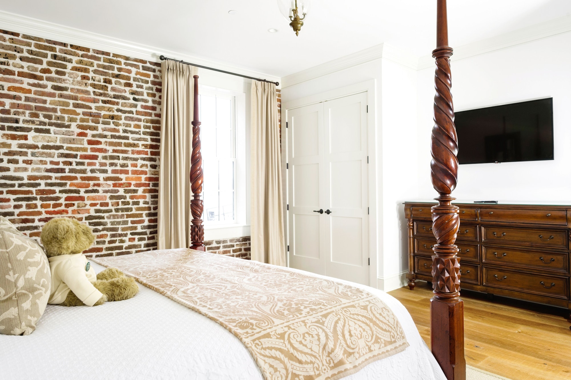 Garden, Courtyard, Suite, King Bed