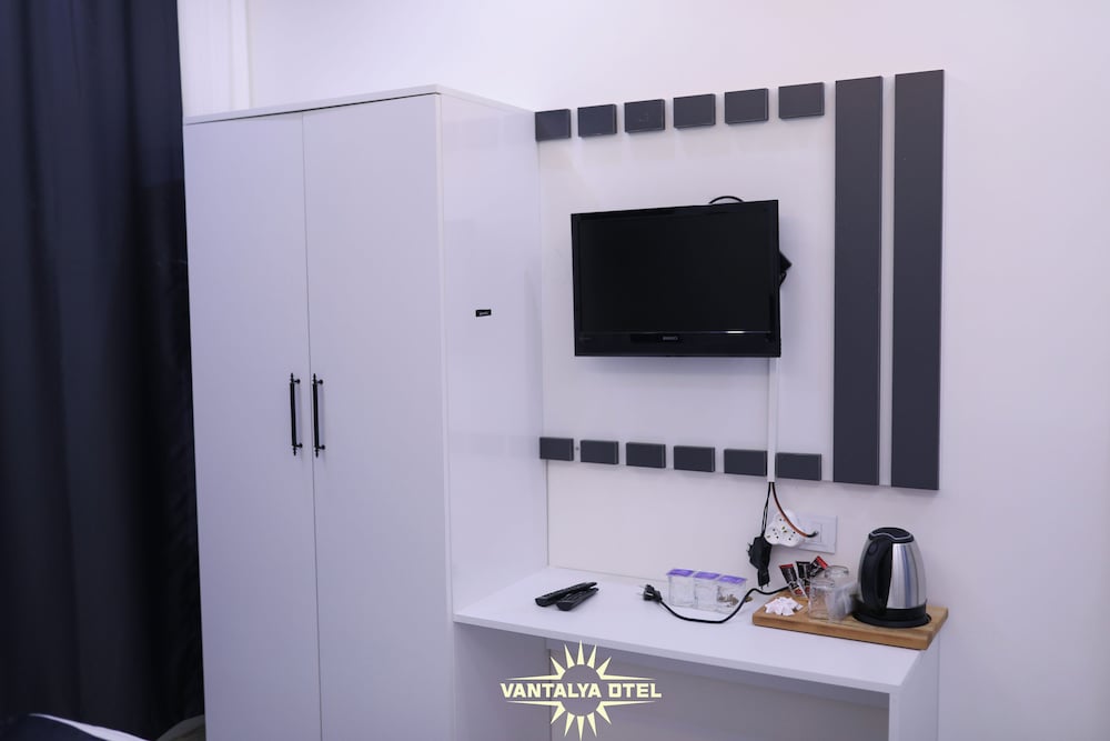 Vantalya Otel 32/33