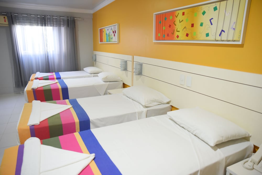 Veleiros Mar Hotel 12/37