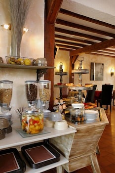 Logis Hotel Medieval, Montelimar Nord 34/50