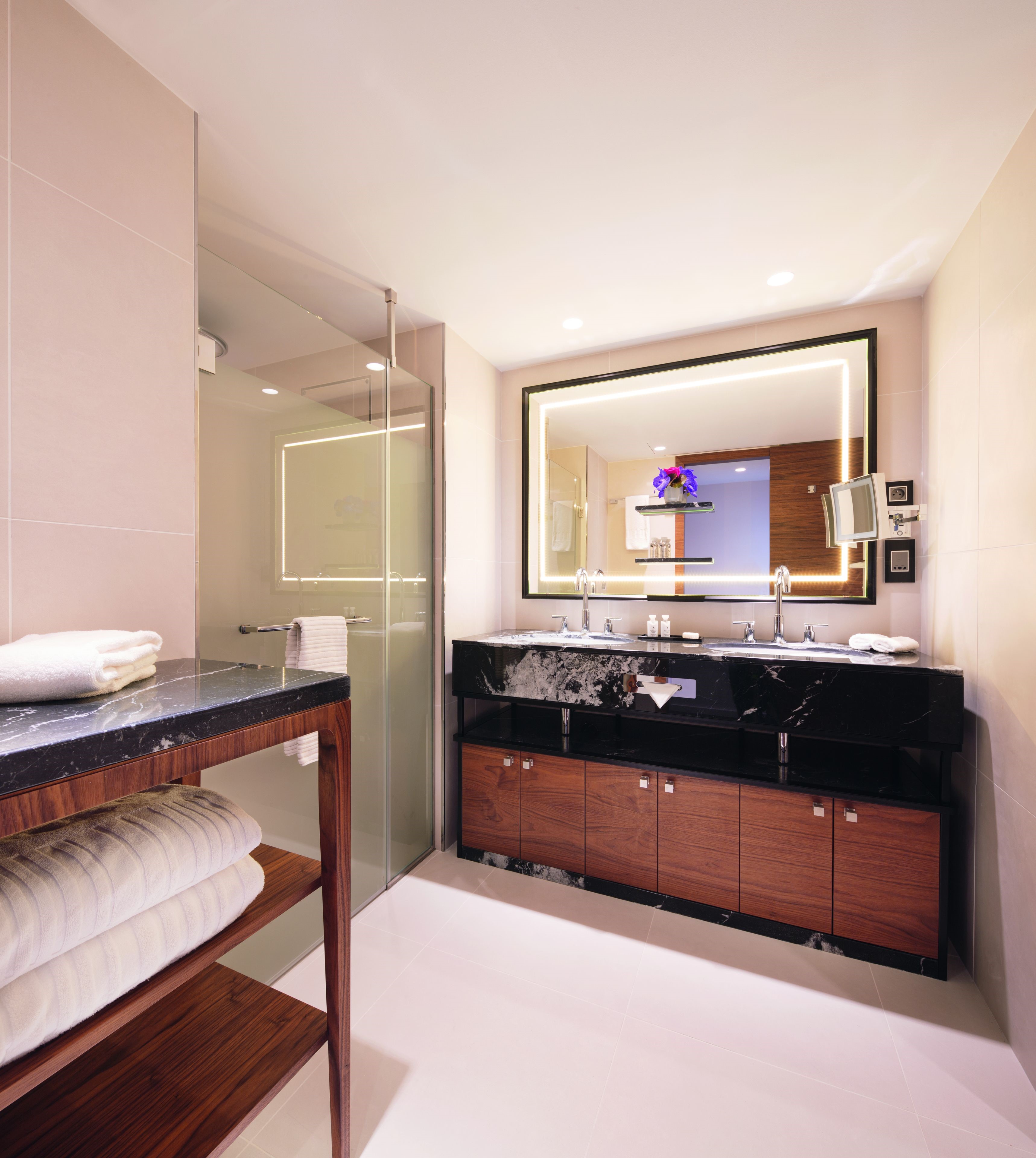 CROWNE PLAZA PARIS - NEUILLY 49/50