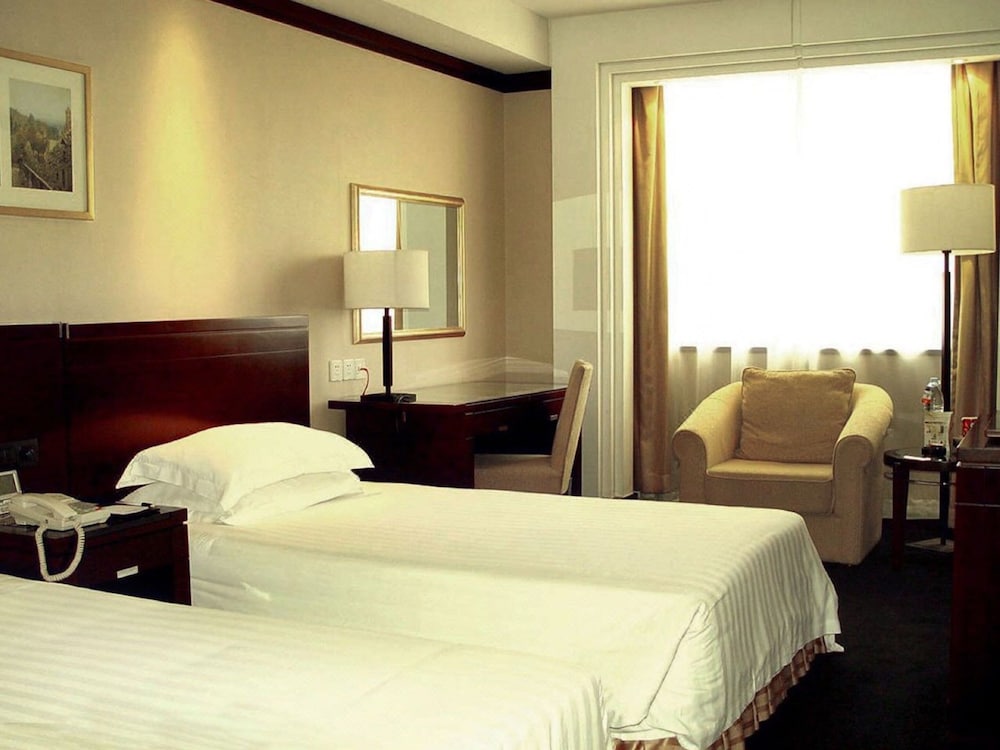 Poly Plaza Hotel Beijing 25/56
