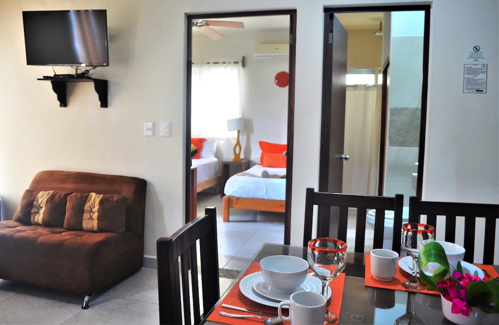 HOTEL ARRECIFES SUITES 38/67