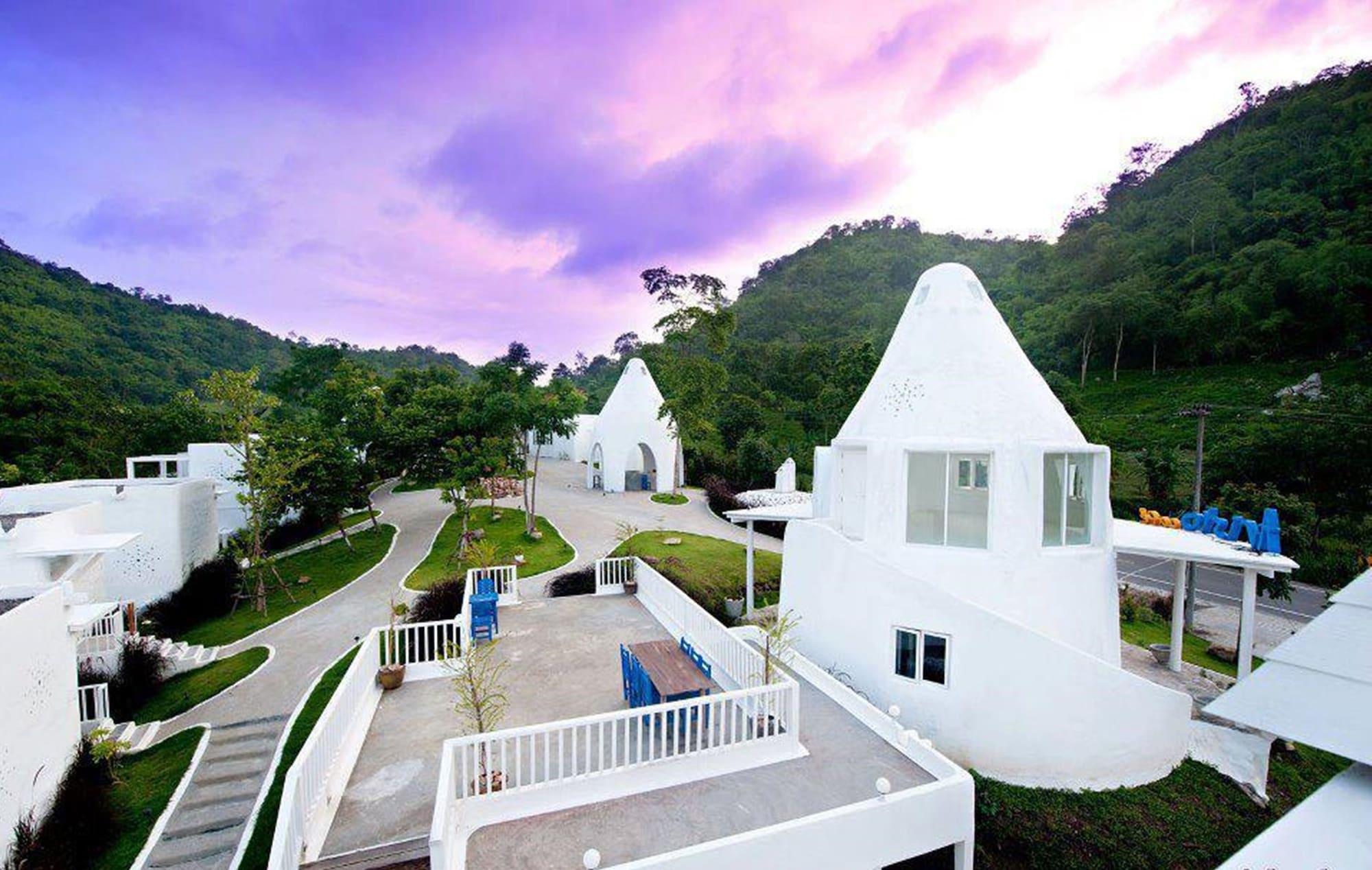 Aristo Chic Resort & Farm 2/39