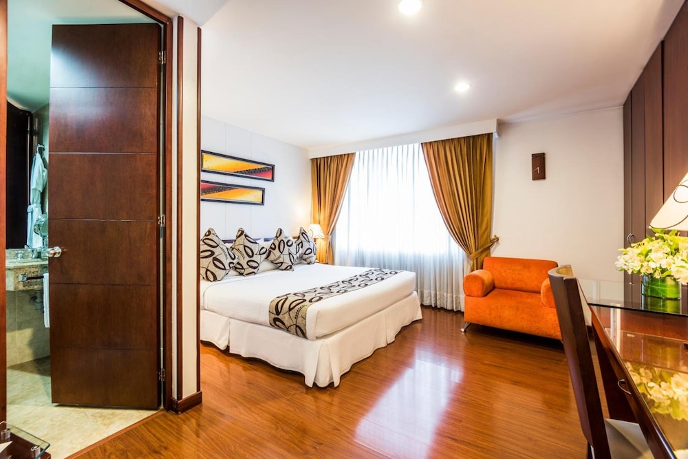 Hotel Platinum Suite 16/49
