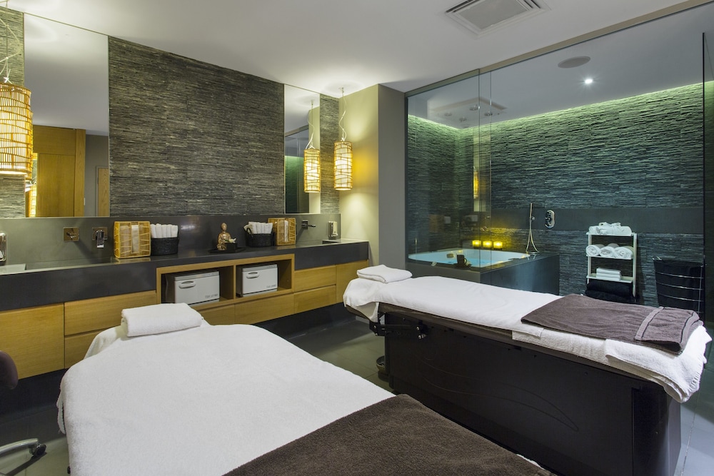 Chateau Royal Beach Resort and Spa 27/60