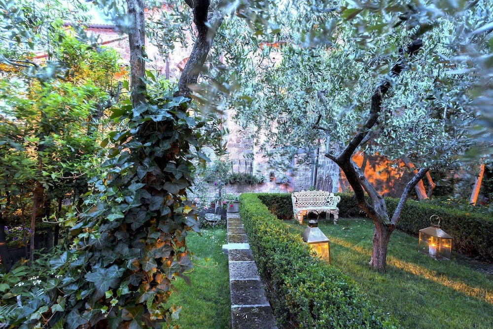 Corte Della Maestà Antiche Residenze 46/50