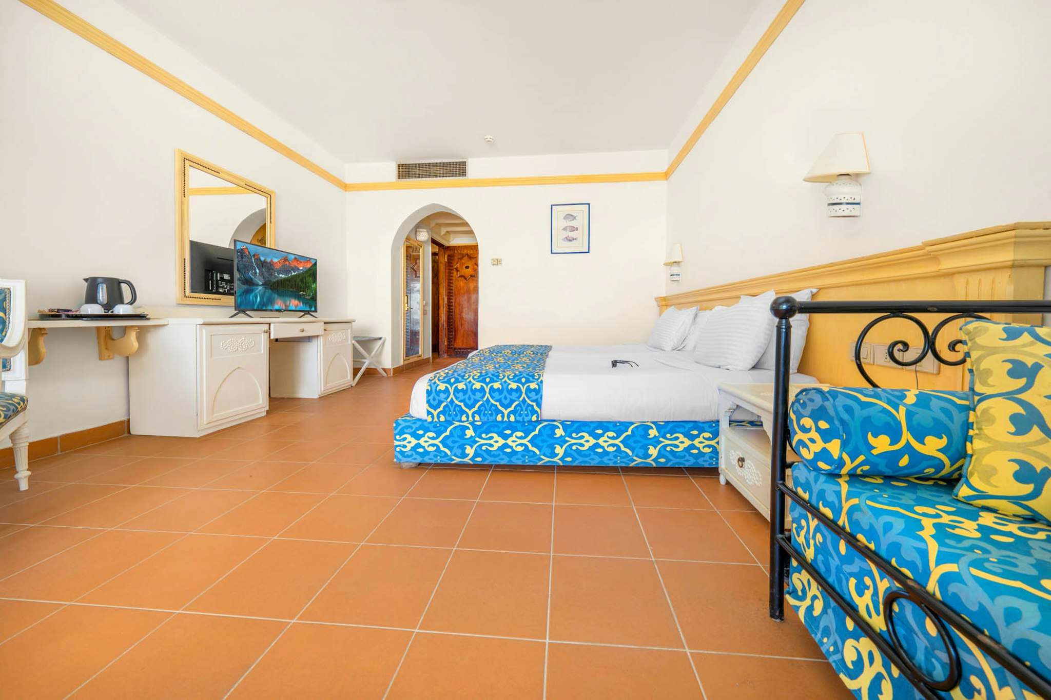 Kings, Lake, Double or Twin Bed, Lake View, Balcony or Terrace، TOP Domina Coral Bay Resort 2/3