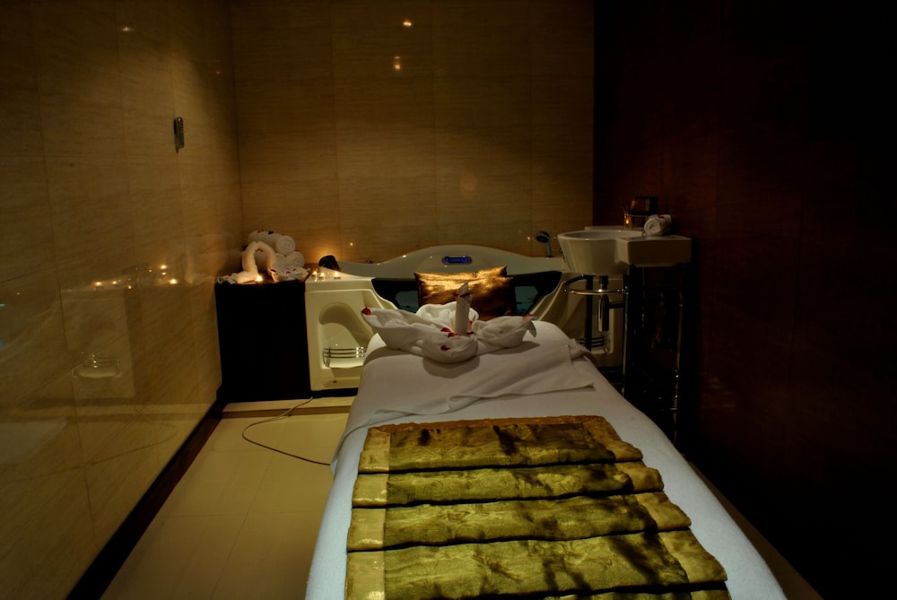 HOTEL DYNASTY photo5