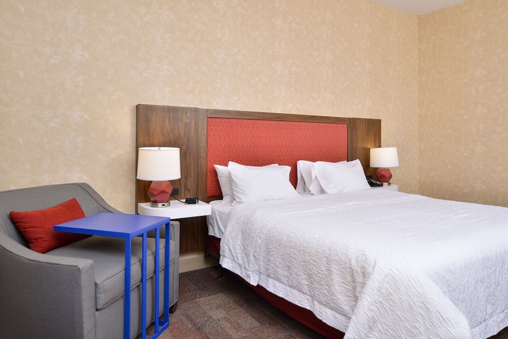 Hampton Inn Wytheville 18/53