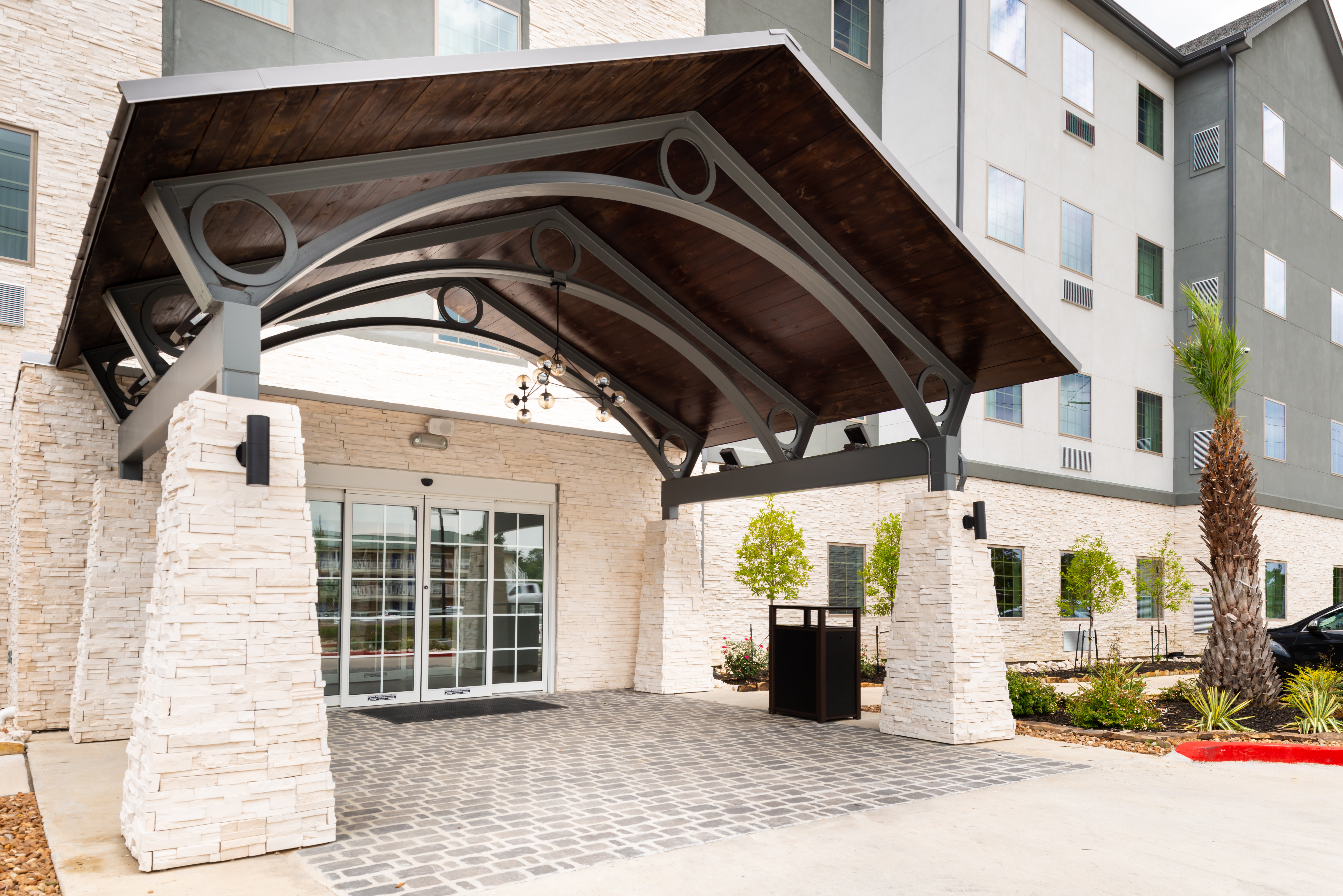 STAYBRIDGE SUITES LAKE CHARLES 9/48