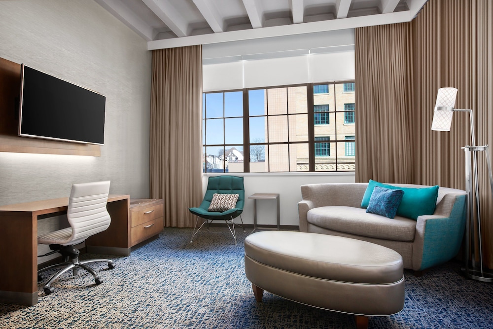 Courtyard By Marriott Cape Girardeau Downtown 28/42