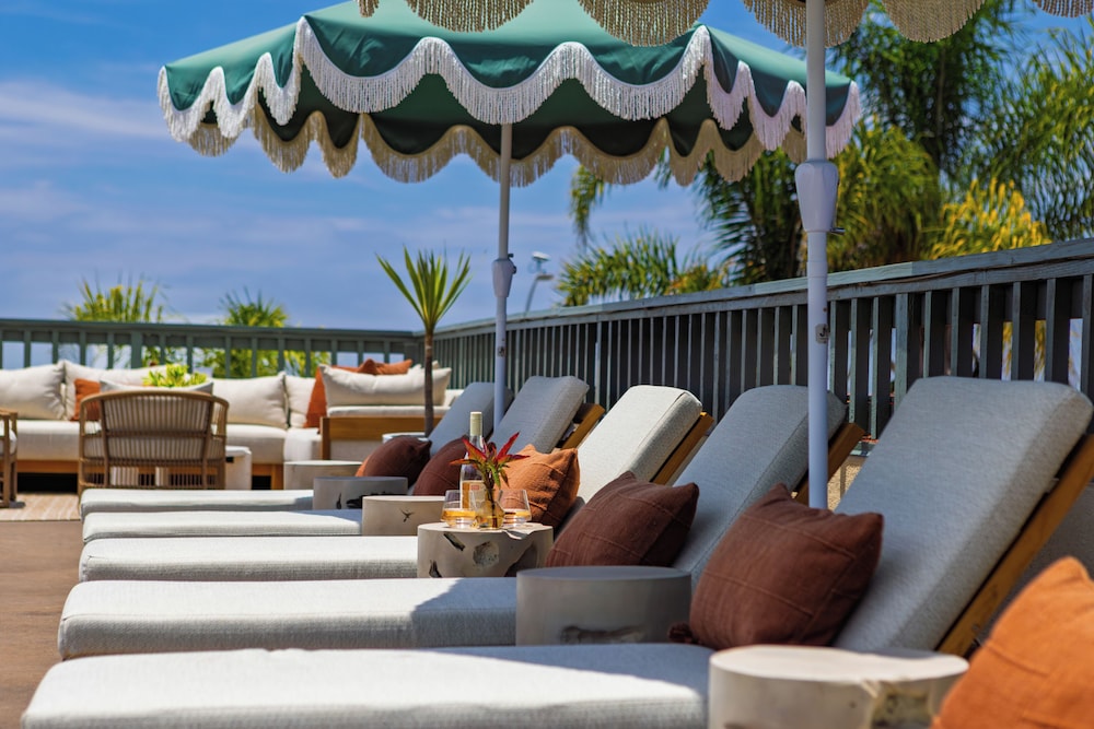 Laguna Brisas A Beach Hotel 38/50